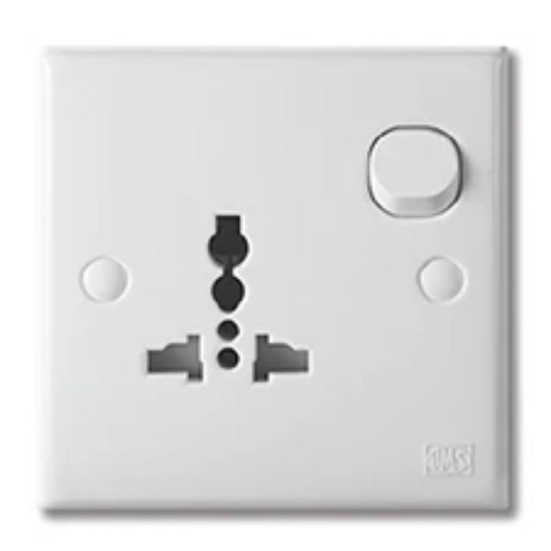 UMS 13A UNIVERSAL SWITCH SOCKET OUTLET 3613